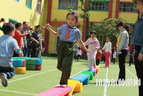 貴陽2020年中專幼師學?？梢钥即髮? width=