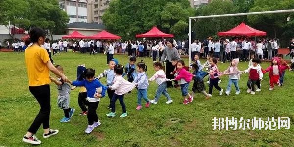 遵義2020年以幼師學校為王牌專業(yè)的大專學校有哪些