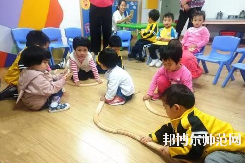 成都2020年初中生上幼師學校好不好