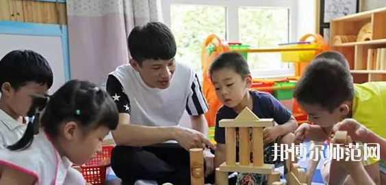 惠州2021年幼師學校有什么專業(yè)適合男生